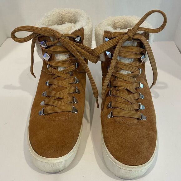 Woman’s Marc Fisher MFDAIRE Brown with faux fur sneaker boots Size 7M - Picture 2 of 7